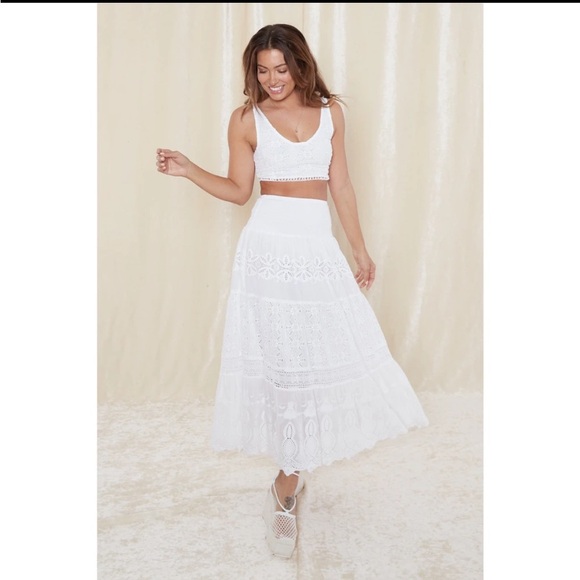 RAGA Dresses & Skirts - Raga (Free People Exclusive) White Cotton Crocheted Lace Maxi Darsha Skirt